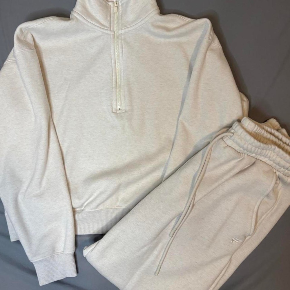 Fabletics quarter zip and jogger set